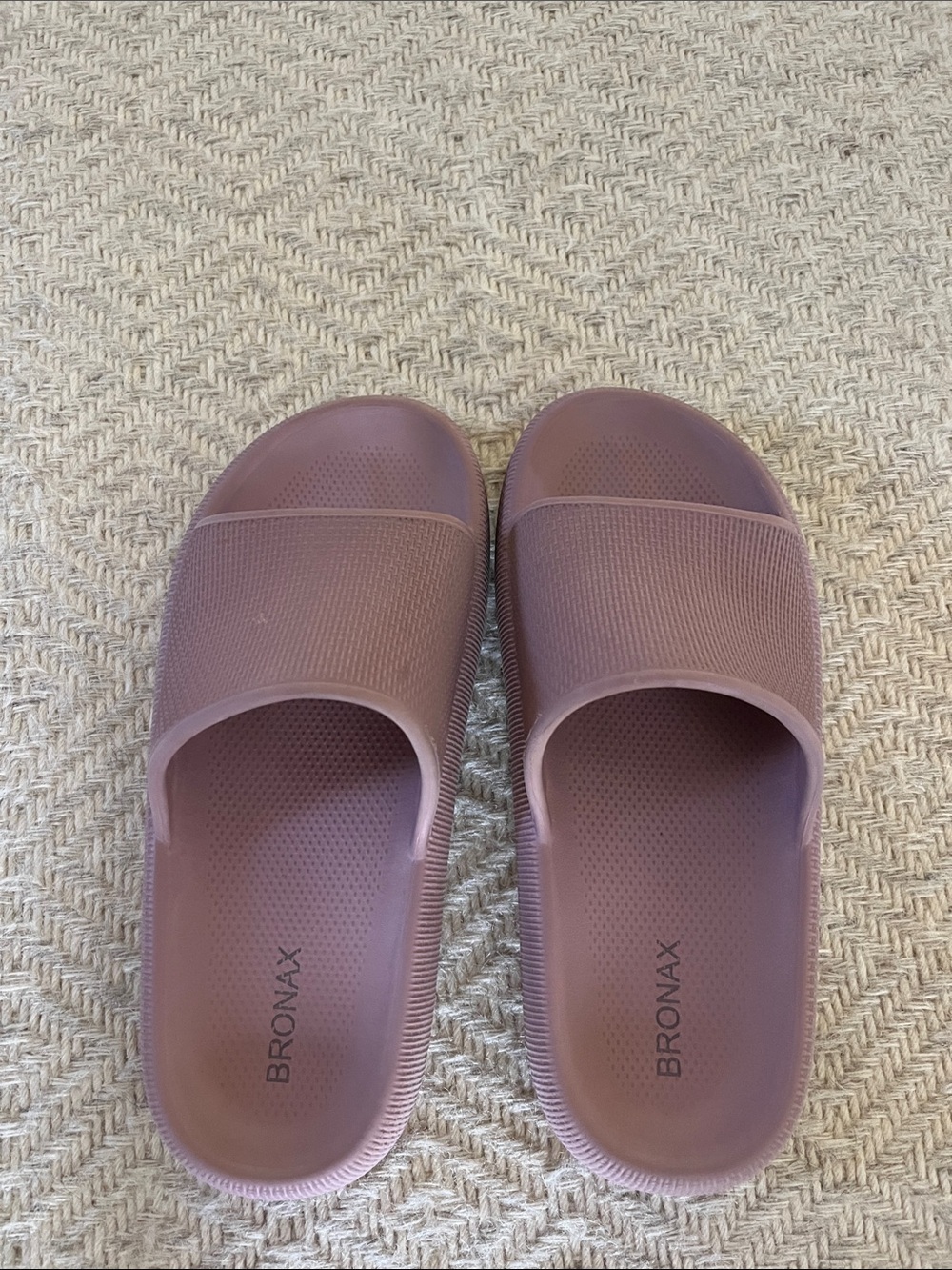 Pillow slippers